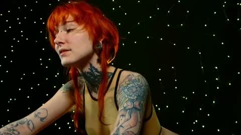 Niki  free tg channel with some photos gifs and info about streams  online show from 03-11-25, 08:53