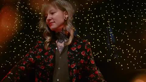 Niki  free tg channel with some photos gifs and info about streams  online show from 03-08-26, 07:12