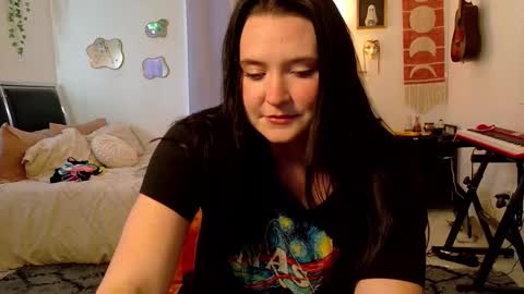 Eliza online show from 11-05-25, 01:44