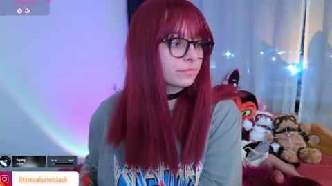 Snapshot of littlevalerie chatting on 07-07-26, 07:23 Valerie online show from 07-07-26, 07:23