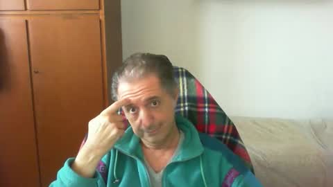 Snapshot of liuk53 chatting on 04-24-26, 03:25 liuk53 online show from 04-24-26, 03:25