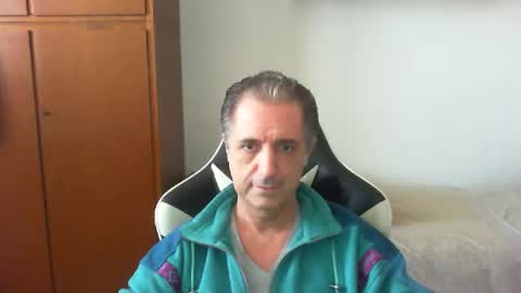 Snapshot of liuk53 chatting on 04-25-26, 12:41 liuk53 online show from 04-25-26, 12:41
