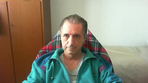 Snapshot of liuk53 chatting on 04-30-26, 12:33 liuk53 online show from 04-30-26, 12:33