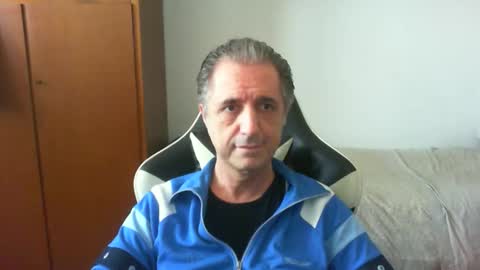 Snapshot of liuk53 chatting on 05-02-26, 12:10 liuk53 online show from 05-02-26, 12:10
