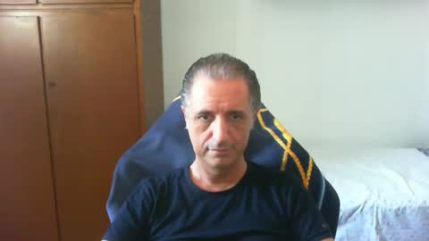 Snapshot of liuk53 chatting on 05-28-26, 10:45 liuk53 online show from 05-28-26, 10:45