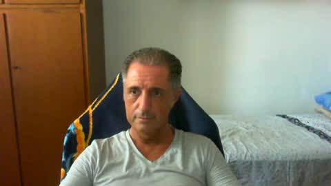 liuk53 online show from 06-24-26, 12:04