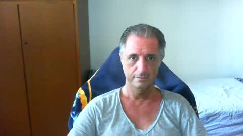 liuk53 online show from 07-02-26, 01:06