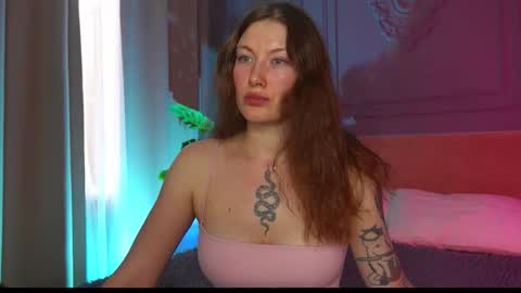 Snapshot of liv_fay chatting on 09-14-25, 02:49 Liv 3 online show from 09-14-25, 02:49