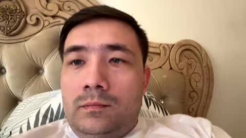 live_8 online show from 04-25-26, 09:34