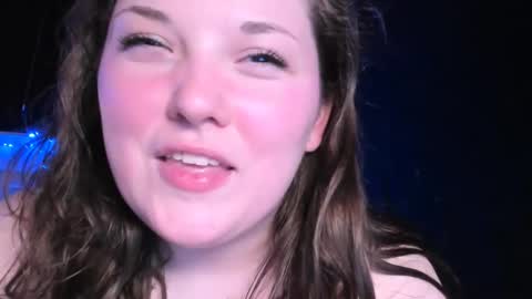 Snapshot of livinsubspace chatting on 02-27-25, 05:56 Liv online show from 02-27-25, 05:56