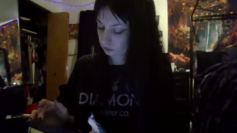 Liv Mirage online show from 01-19-25, 07:37