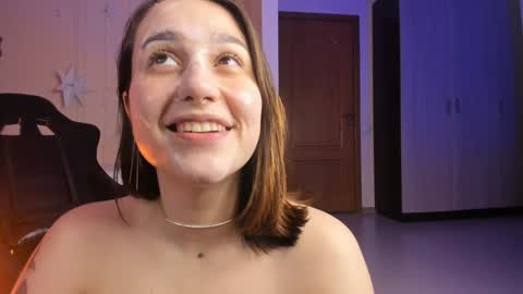 Snapshot of lixie_twenties chatting on 12-30-24, 03:14 Lixie online show from 12-30-24, 03:14