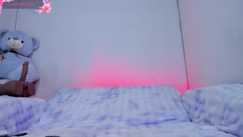 Liz online show from 03-24-26, 03:33