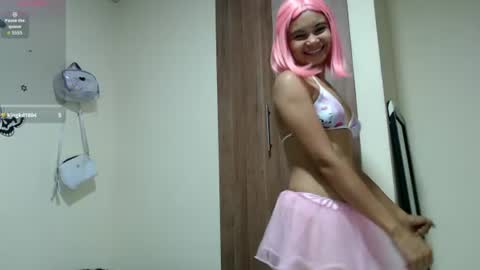 Snapshot of liz7skinny chatting on 06-10-26, 11:03 Liz7skinny online show from 06-10-26, 11:03