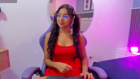 Snapshot of liz__cute chatting on 10-04-25, 11:52 Lizeth online show from 10-04-25, 11:52