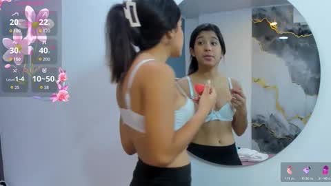 Snapshot of liz__cute chatting on 11-18-25, 11:47 Lizeth online show from 11-18-25, 11:47