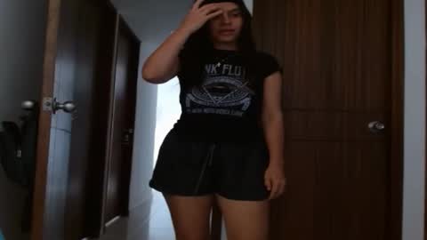 liz_fe online show from 03-05-26, 04:47