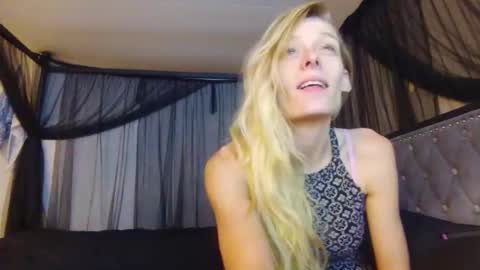 Jay-Liz online show from 10-17-25, 05:21