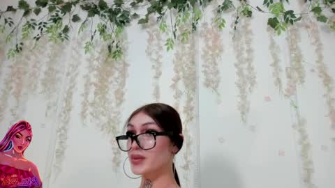 Snapshot of liz_lunaa chatting on 05-30-26, 09:45 Liz Luna online show from 05-30-26, 09:45