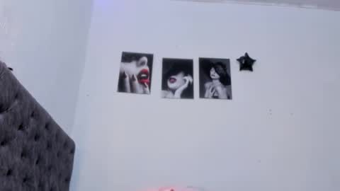 Snapshot of liza_25 chatting on 10-30-25, 04:58 liza_25 online show from 10-30-25, 04:58