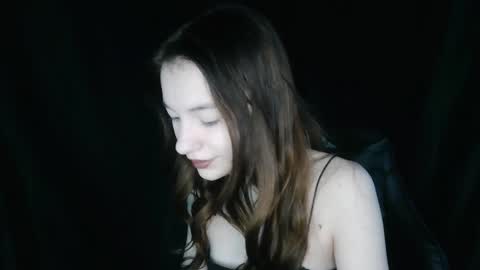 Snapshot of liza__kitty chatting on 11-16-25, 05:46 Liza Kitty online show from 11-16-25, 05:46