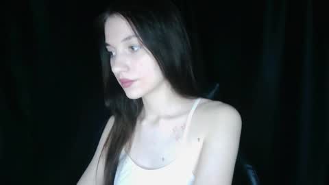 Snapshot of liza__kitty chatting on 02-17-26, 04:46 Liza Kitty online show from 02-17-26, 04:46