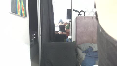 Liza Thurner online show from 01-26-25, 12:05