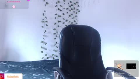 lizbedoutx online show from 02-17-25, 08:15