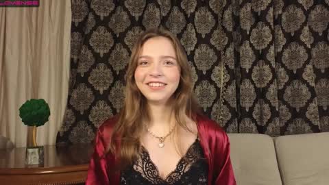 Hello there im Amelia Im new here Lets have fun online show from 01-06-25, 03:09