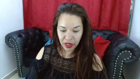 Snapshot of lizeth_bels chatting on 07-14-26, 08:03 L I Z E T H online show from 07-14-26, 08:03