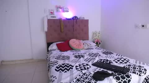 Snapshot of lizeth_mcry chatting on 02-03-25, 04:41 LIZETH online show from 02-03-25, 04:41