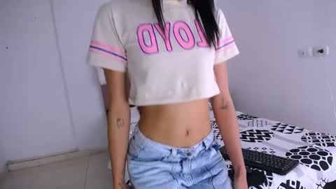 Snapshot of lizeth_mcry chatting on 02-07-25, 01:47 LIZETH online show from 02-07-25, 01:47