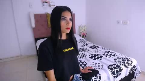 Snapshot of lizeth_mcry chatting on 02-10-25, 08:21 LIZETH online show from 02-10-25, 08:21