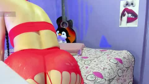 Snapshot of lizeth_sweet_ chatting on 11-27-25, 12:56 lizeth online show from 11-27-25, 12:56