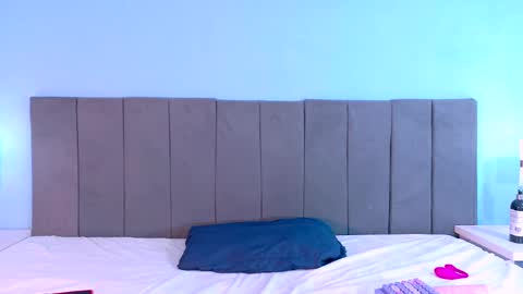 LIZZ   online show from 04-16-26, 12:44