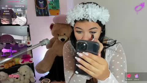 Snapshot of lizz_tender chatting on 06-01-26, 12:07 Lizz online show from 06-01-26, 12:07