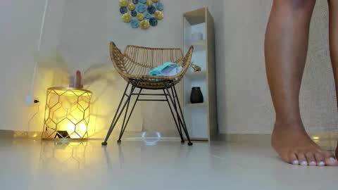 Lizza  online show from 12-17-25, 12:11