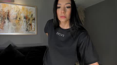 Lizzi  online show from 03-20-26, 08:57