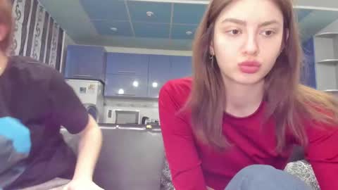 lizzi_muur online show from 02-22-25, 02:52