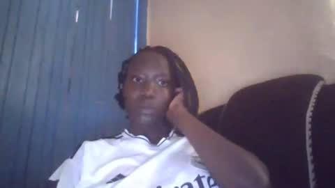 Snapshot of lizzie2020 chatting on 06-25-26, 07:57 lizzie2020 online show from 06-25-26, 07:57