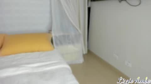 lizzieamber online show from 02-26-25, 09:21