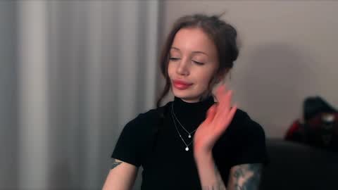 Snapshot of lizziesweety chatting on 05-15-26, 10:50 liza liza liza online show from 05-15-26, 10:50