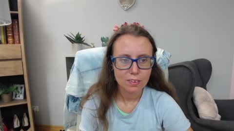Snapshot of lizzy_sparkle chatting on 07-01-26, 04:36 Lizzy online show from 07-01-26, 04:36