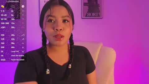 Snapshot of lizzyponcee chatting on 11-16-25, 10:32 lizzyponcee online show from 11-16-25, 10:32