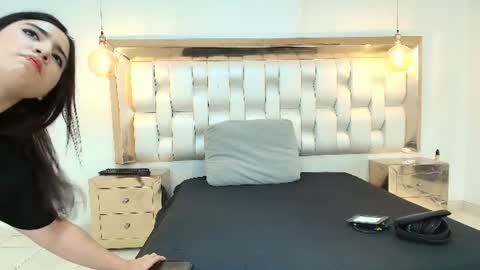 LIZZY RAVEN online show from 07-17-26, 11:28