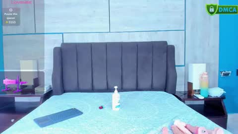 Snapshot of lizzysato chatting on 11-20-25, 08:52 LizzySato online show from 11-20-25, 08:52