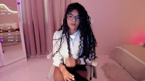 Kloe see you 28-11  to celebrate my birthday online show from 01-21-25, 11:13