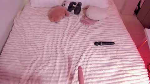 Kloe see you 28-11  to celebrate my birthday online show from 09-12-25, 12:44