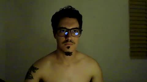 Snapshot of lml5678 chatting on 08-01-26, 04:01 Storm Blaze online show from 08-01-26, 04:01