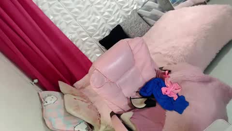 Thea online show from 03-09-25, 01:46